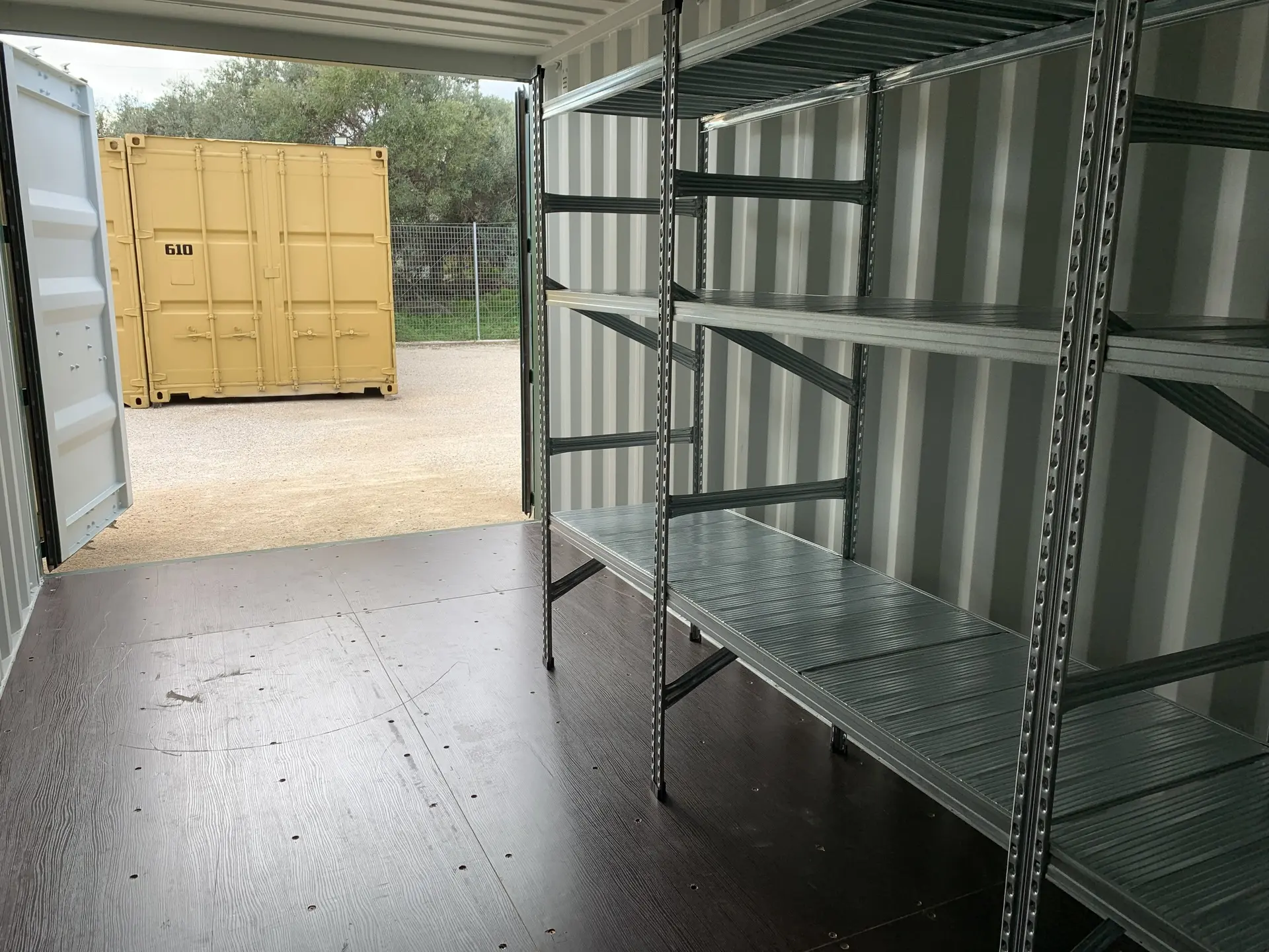 purchase and rental of shipping container